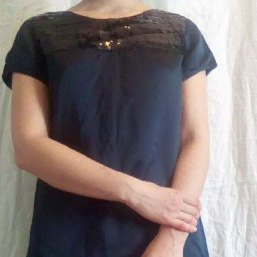 Vera Wang Lavender Label Shift Dress